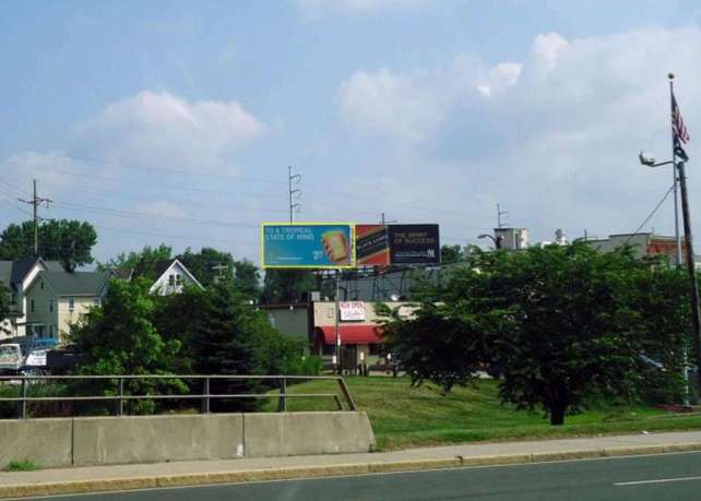 197 LIBERTY SQUARE F/W, NORWALK Media