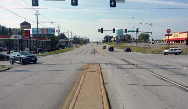 Merle Hay Rd. 1.1 mi S/O I-80 ES F/N Media