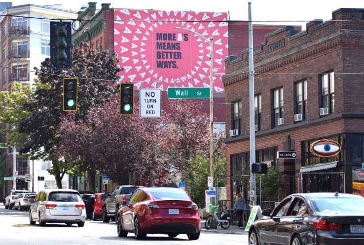 1st Ave 100 ft S/O Wall St WS, N/F Media