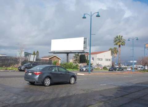 Location photo for Airport Access Rd near Hegenberger Rd & Doolittle Dr (Oakland)