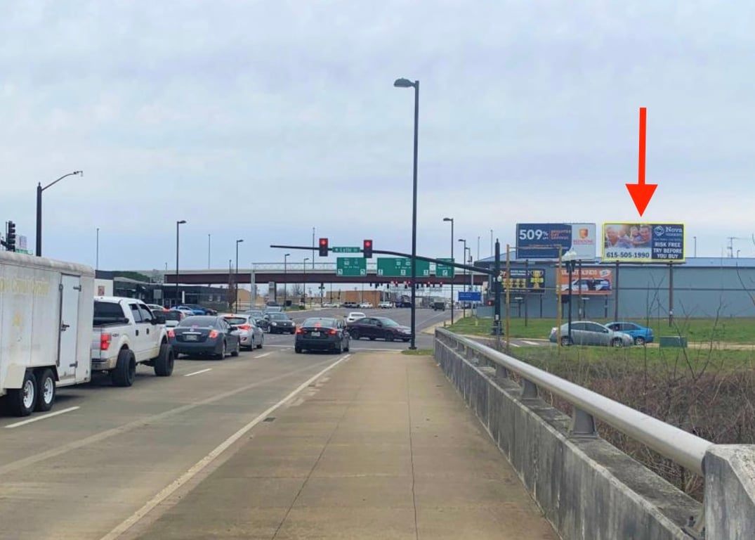 NW BROAD ST E/S 625' S/O OLD FORT PKWY F/S (R) Media