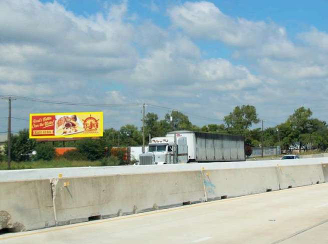 I-35E, 1500' N/O FM 387 @ MM 405, W/S Media