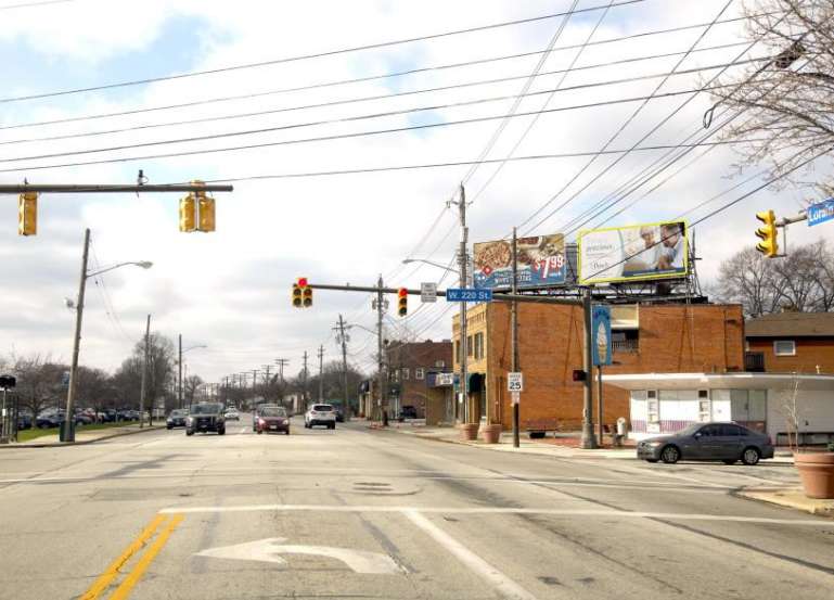 Location photo for Lorain Rd near Lorain Rd & w 220th St (Fairview Park)