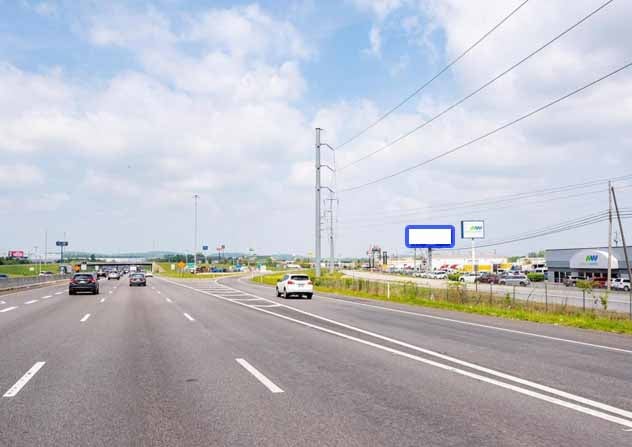 I-24 East .2 mi E/O Waldron Road N/S/F/E Media