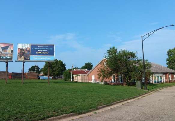 W/S 400 N FRANKLIN ST S/O MCDONALD ST. Media