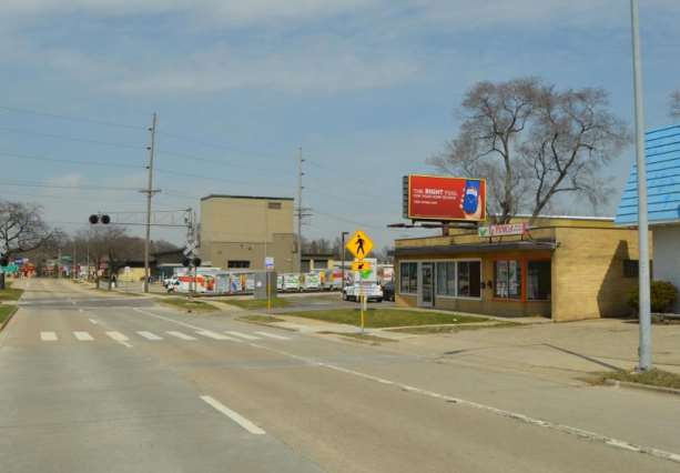 1817 PARK ST 1 MI N/O HWY 12&18 Media