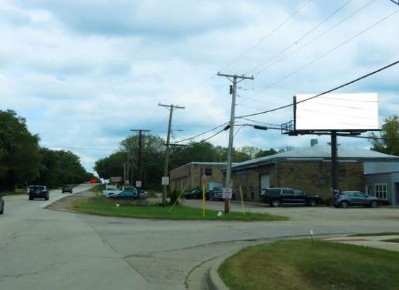 Location photo for W State Rte 22 near STONE HILL CENTER (Fox River Grove)