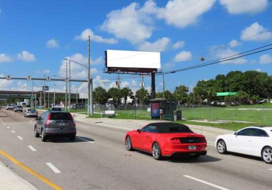 Location photo for N Semoran Blvd near N Semoran Blvd and E Colonial Dr (Orlando)