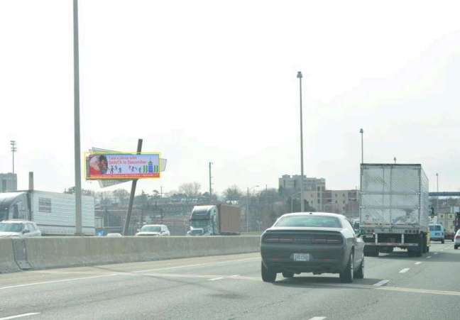 Location photo for Main St near Housatonic Community College, Beacon Hall, Downtown (Bridgeport)