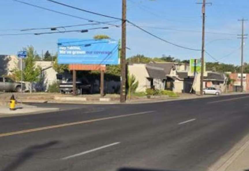 1202 W LINCOLN SL Media