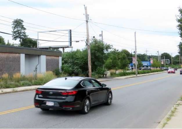 Location photo for River St near Independent Cleaners (Fitchburg)