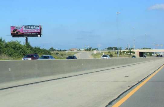 Location photo for Beck Rd near 12-Beck Park & Ride (Novi)