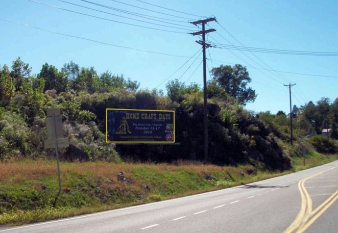 Location photo for E Jackson St near Lake Flemming Outdoor Learning Center (Gate City)