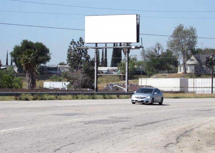 Rialto Ave S/L 140 E Rancho (TP) F/E Media