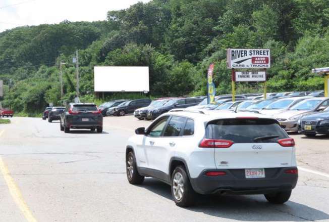 Location photo for River St near River St and Oak Hill Rd (Fitchburg)