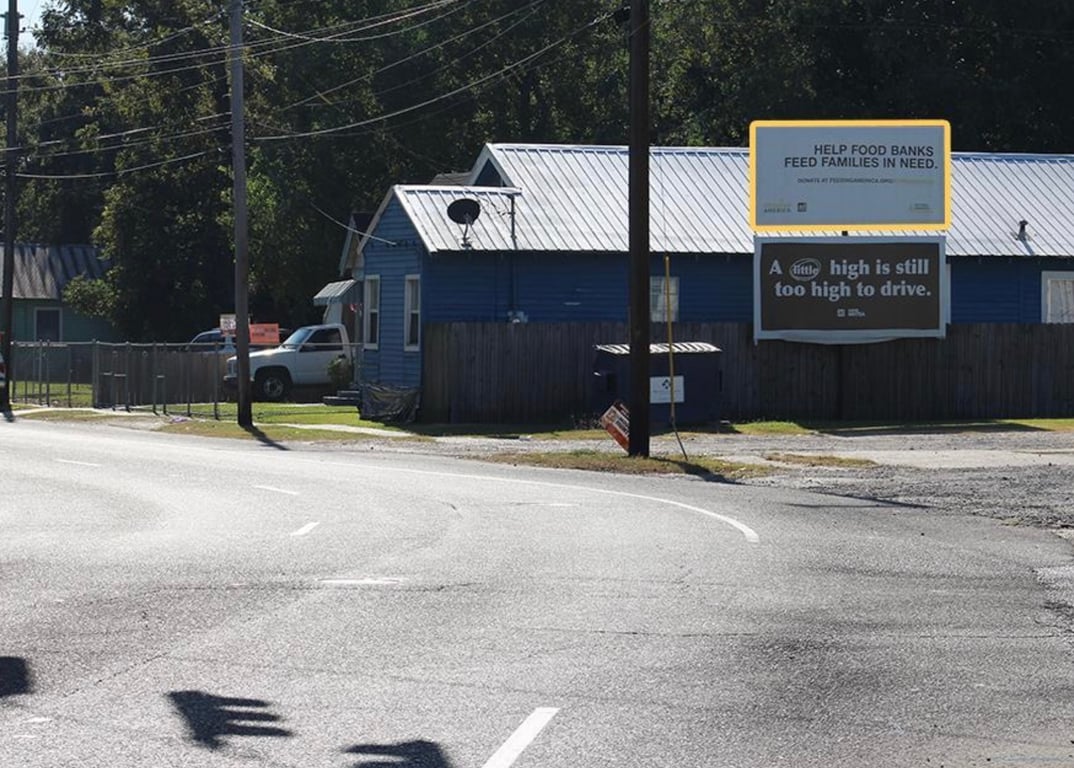 W/S ST. PETER @ BANK AVE LOC. 2 F/N Media