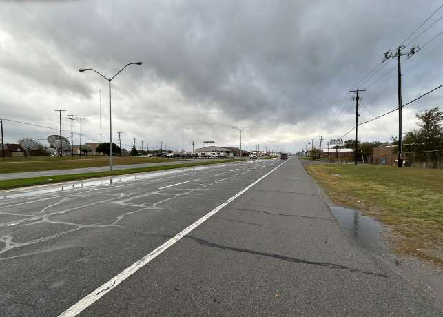 Location photo for Texoma Pkwy near Harber Wildlife Museum, shawnee trail (Sherman)