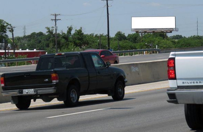 Location photo for Berkshire near S. Hackberry & Highland, Highlands (San Antonio)