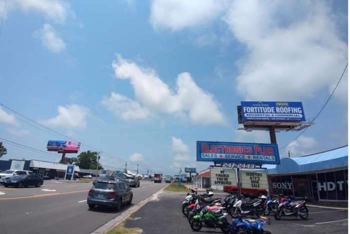 N/S US 70 .2MI. E/O MANSFIELD PKWY Media