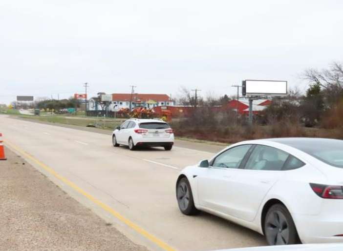 Location photo for W Northwest Hwy near 1633 California Crossing Rd (Dallas)