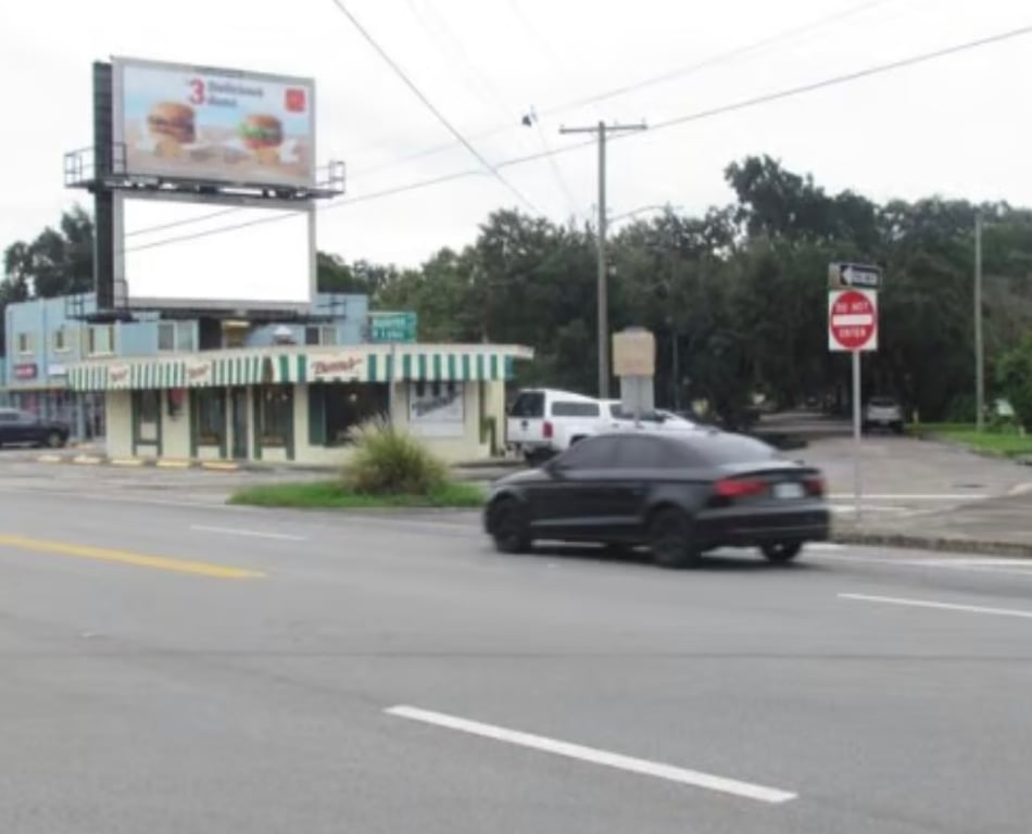 Location photo for W Lykes Ave near Bay Area Modern Medical Center, South Tampa (Tampa)