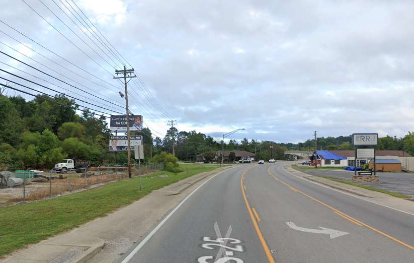 US 25 S @ ORMSBY OIL #3 F/S Media