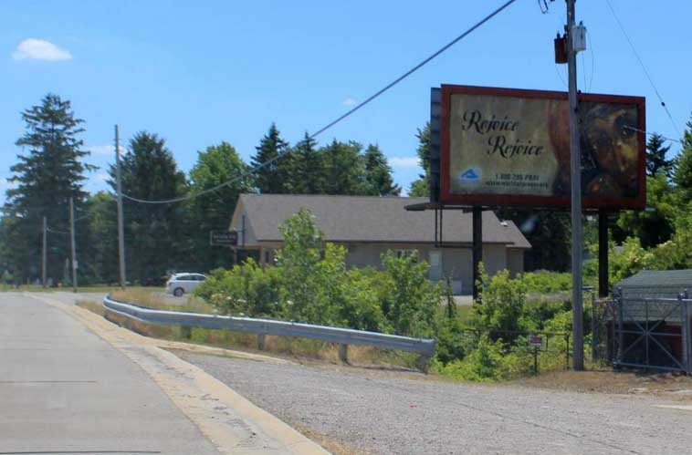 Dixie Hwy S 460 ft S/O Stein Rd WS Media