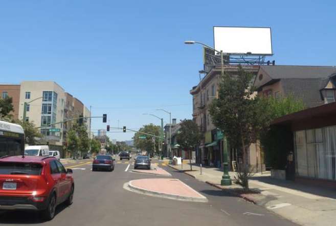 Location photo for Telegraph Ave near Telegraph Av & 27th St, Pill Hill (Oakland)