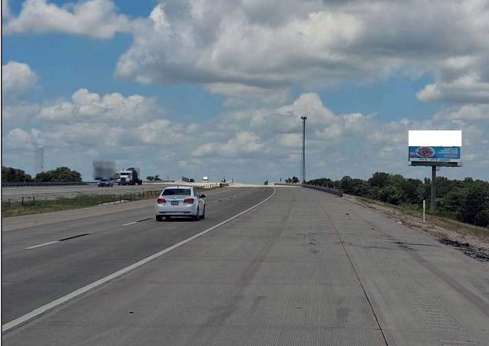 Location photo for E. Side I-35 Mile Mkr 8