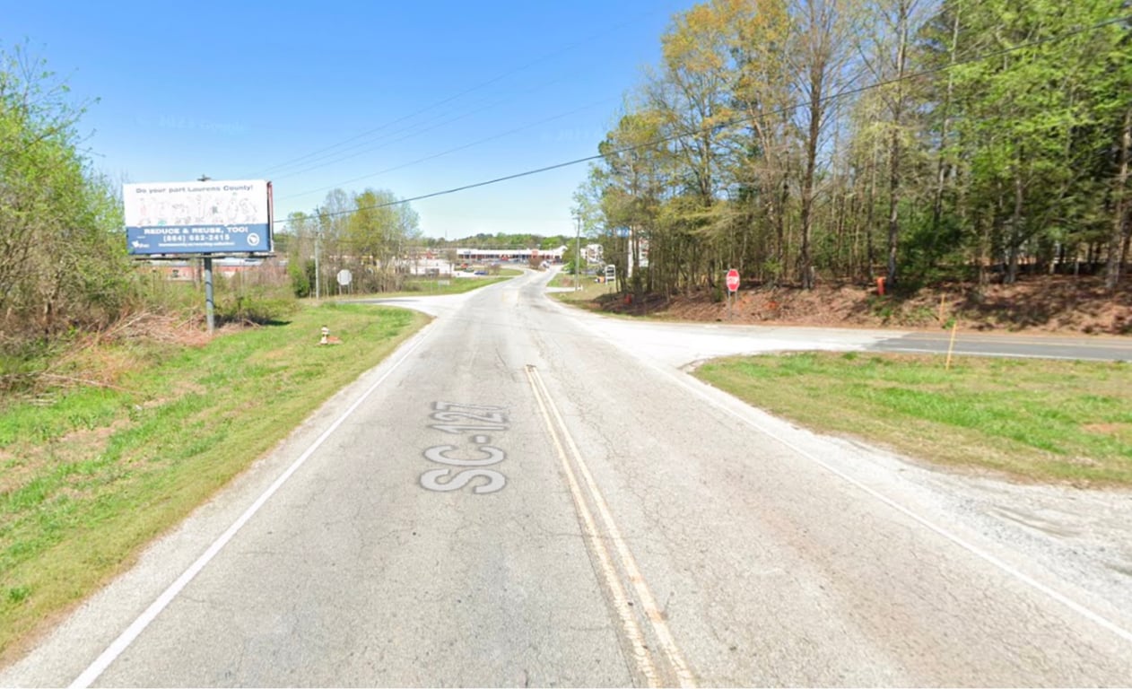 223 Hardin Rd W/S Media