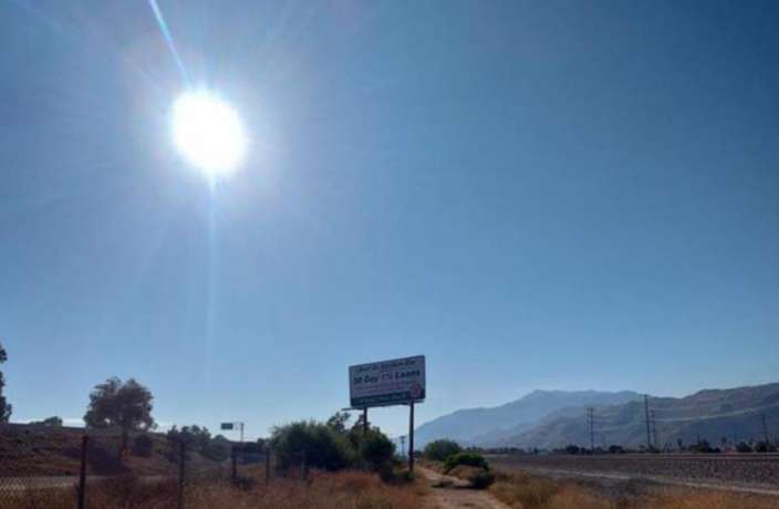 I-10 SL .12 MI W/O SUNSET AVE WF Media