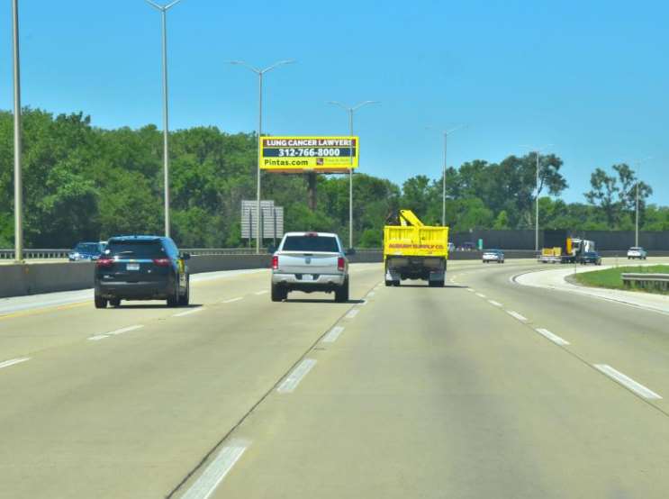 TRISTATE (I-294) W/S .5 MI S/O 115TH F/SE Media