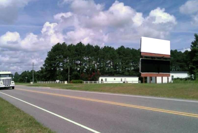 E/S US-421, 3 MI N/O LILLINGTON C-32 top panel Media