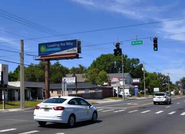 SR 40 S/S 150' W/O SE 11th. Media