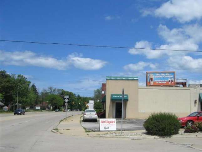 2519 Niles Ave. 100 ft S/O VanBrunt St. ES Media