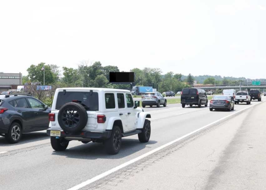 I-78 0.5 mi E/O Rt 24 S/S F/E Media