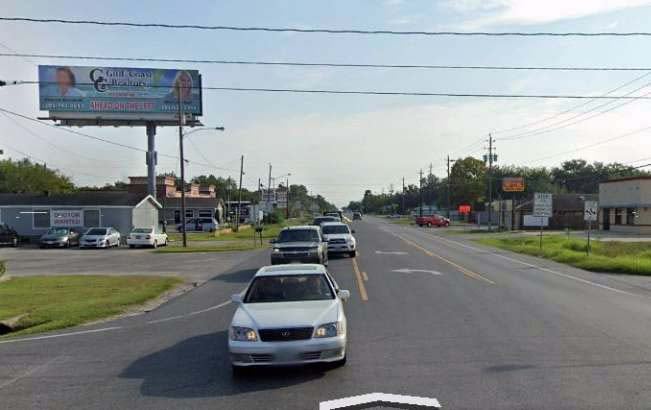 1130 Grand Ave (SH 99/SH
 646), 500' E/O SH 146, BACLIFF
 TX, 77554 Media