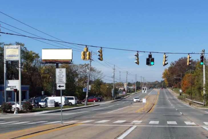 RT.4 @ MACARTHUR DR.SS FE Media