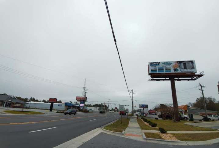 4113 Arendell Street 50 ft W/O Cedar SS Media