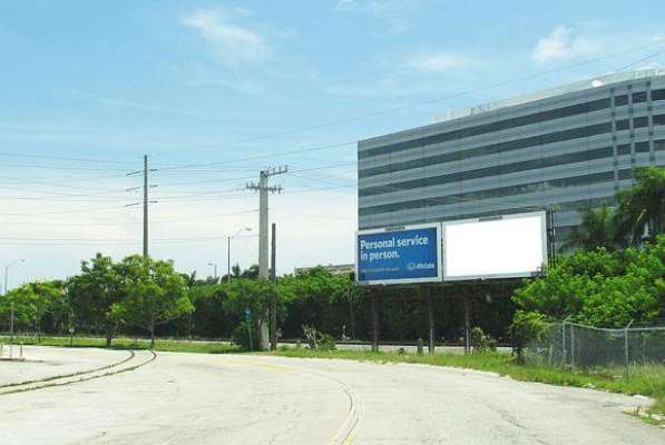 Location photo for W Dixie Hwy near Aventura (Miami)