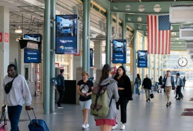 Caltrain 4th and King Liveboard Network Media