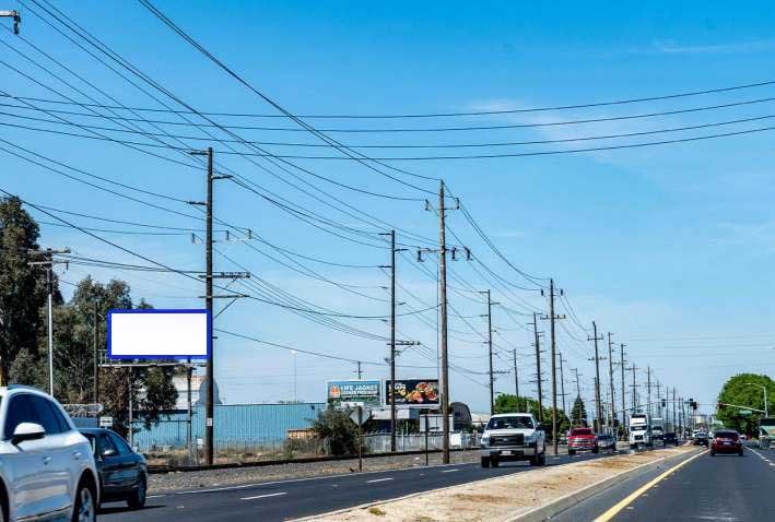 Yosemite Blvd. 520.00 ft W/O Beard Avenue S/S F/E Media