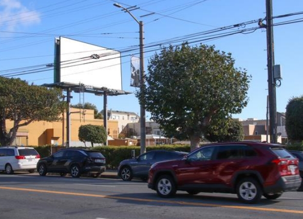 Location photo for California St near St. Dominic's Catholic Church, Lower Pacific Heights (SF)