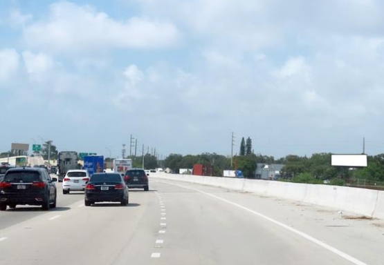 Location photo for Ravenswood Rd near FLL Airport Flight Landing View Point (Fort Lauderdale)