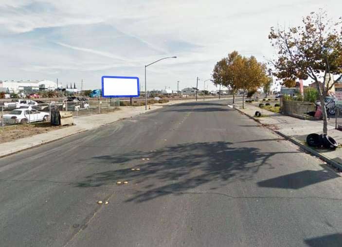 7Th Street 900.00 ft N/O C Street E/S F/N Media