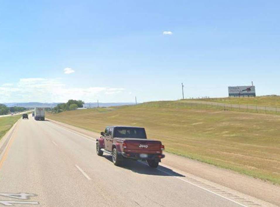 I-90 0.2 mi W/O Commercial Gate Dr. NS F/E Media