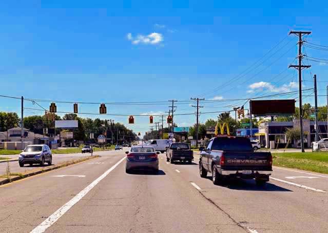 w/s Cleveland Ave, .2 S I-270 F/N Media