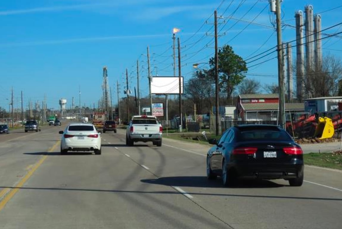 Location photo for TX-146 near L & R RV Park (Baytown)