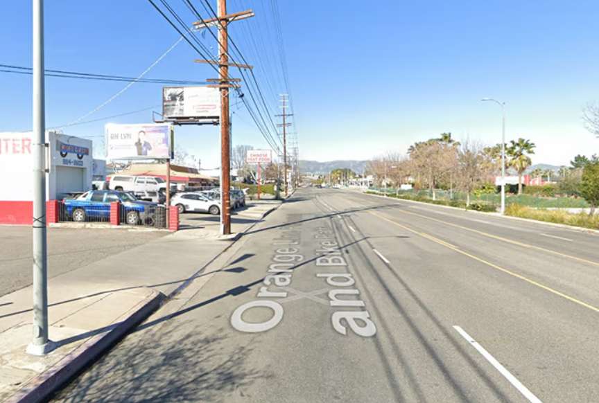 CANOGA AVE WL 679F S OF ROSCOE BLVD SF Media