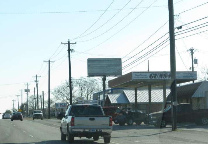 BUS 81 N W/S N/O FM 971 Media